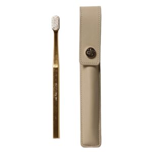 AUREZZI Saffiano Leather Case & Toothbrush